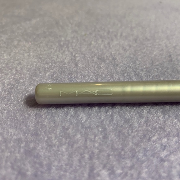 MAC Technakol Eye Liner in “Sterling Silver” NEW - Picture 4 of 5